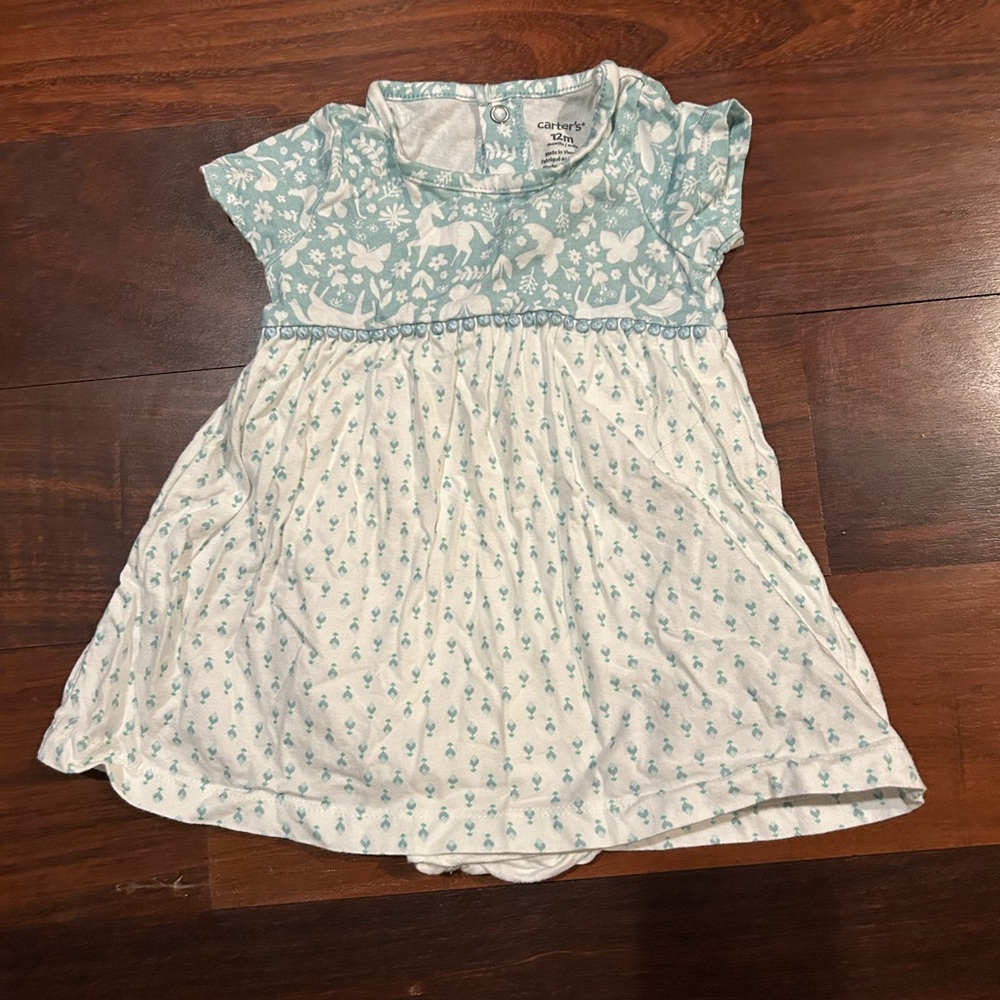 Set of 7 Pieces for Girls 12 months Carter’s Like New - Picture 8 of 9